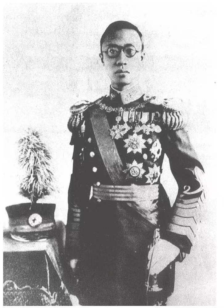 末代皇后婉容结局如何,末代皇后婉容最后是疯了吗