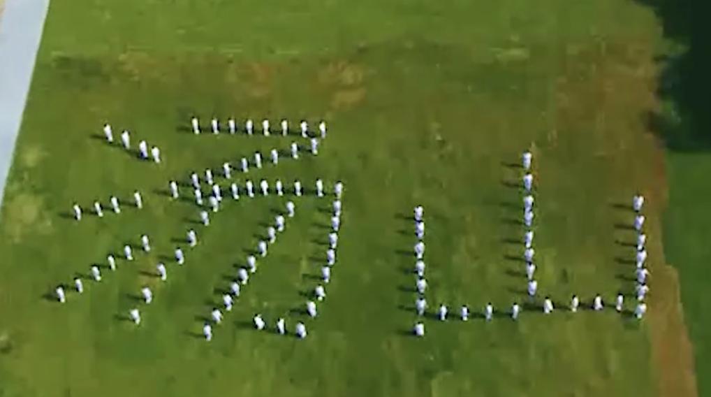 南京汤山哪里可以玩皮划艇,汤山矿坑公园三叠湖皮划艇