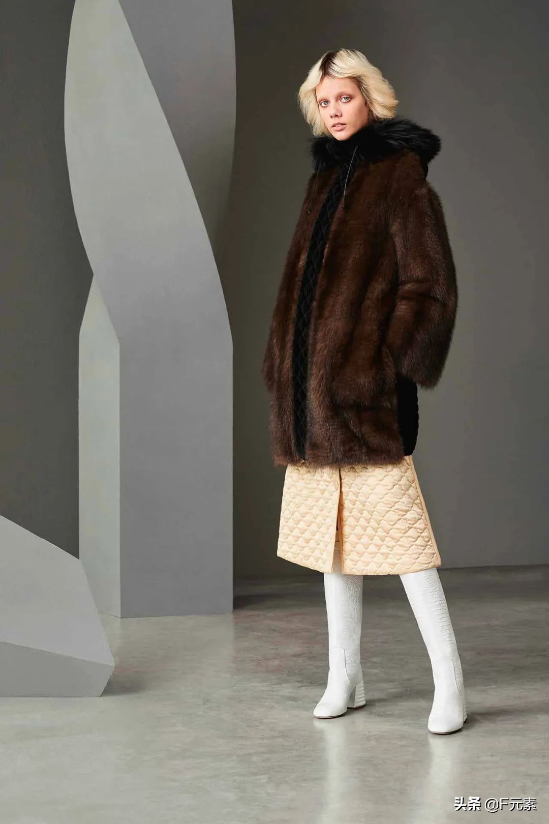 fendi皮草,用皮草记录时代fendi2020秋冬发布
