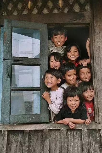 世界微笑日不要吝啬你的笑容,世界微笑日与所有的美好不期而遇