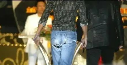 买二手衣服回家补、一张椅子用18年，这8位明星，有钱也没乱花