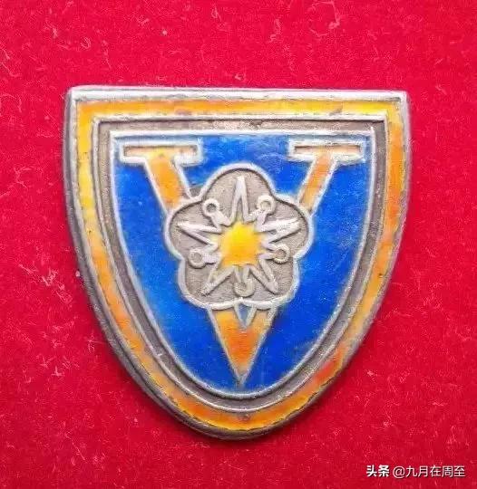 纪念九一八勿忘国耻升旗演讲,知史勿忘国耻铭记九一八绘画