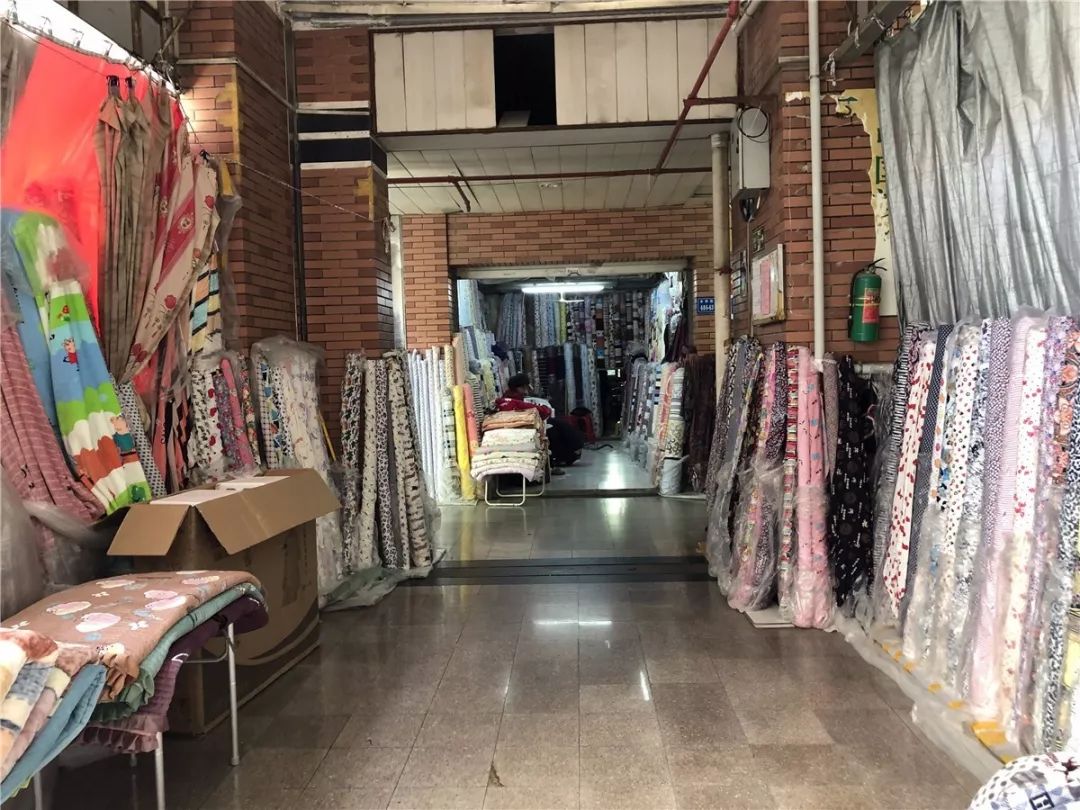 厦门10元店小商品最全批发市场,厦门最大的小商品批发市场在哪里