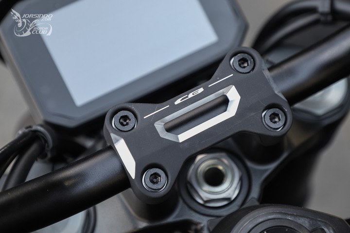 本田cbx1000摩托车试驾,试驾本田CB1000R