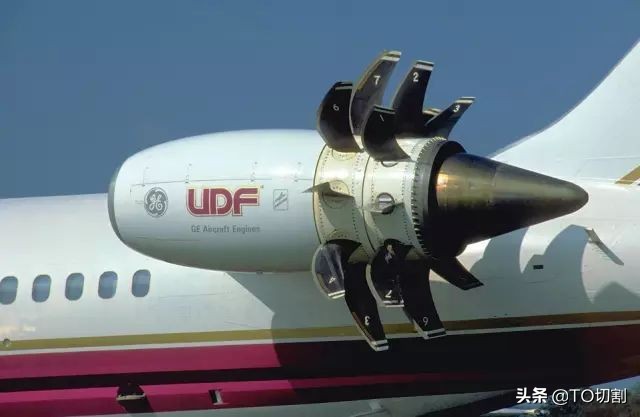 3d立体飞机飞行过程图解,飞机是怎么飞行的3d原理动画