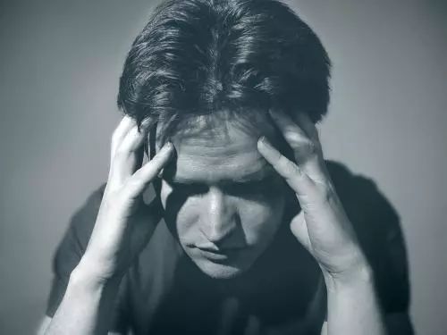 当女人有这五种行为时,当一个女人有这6种行为