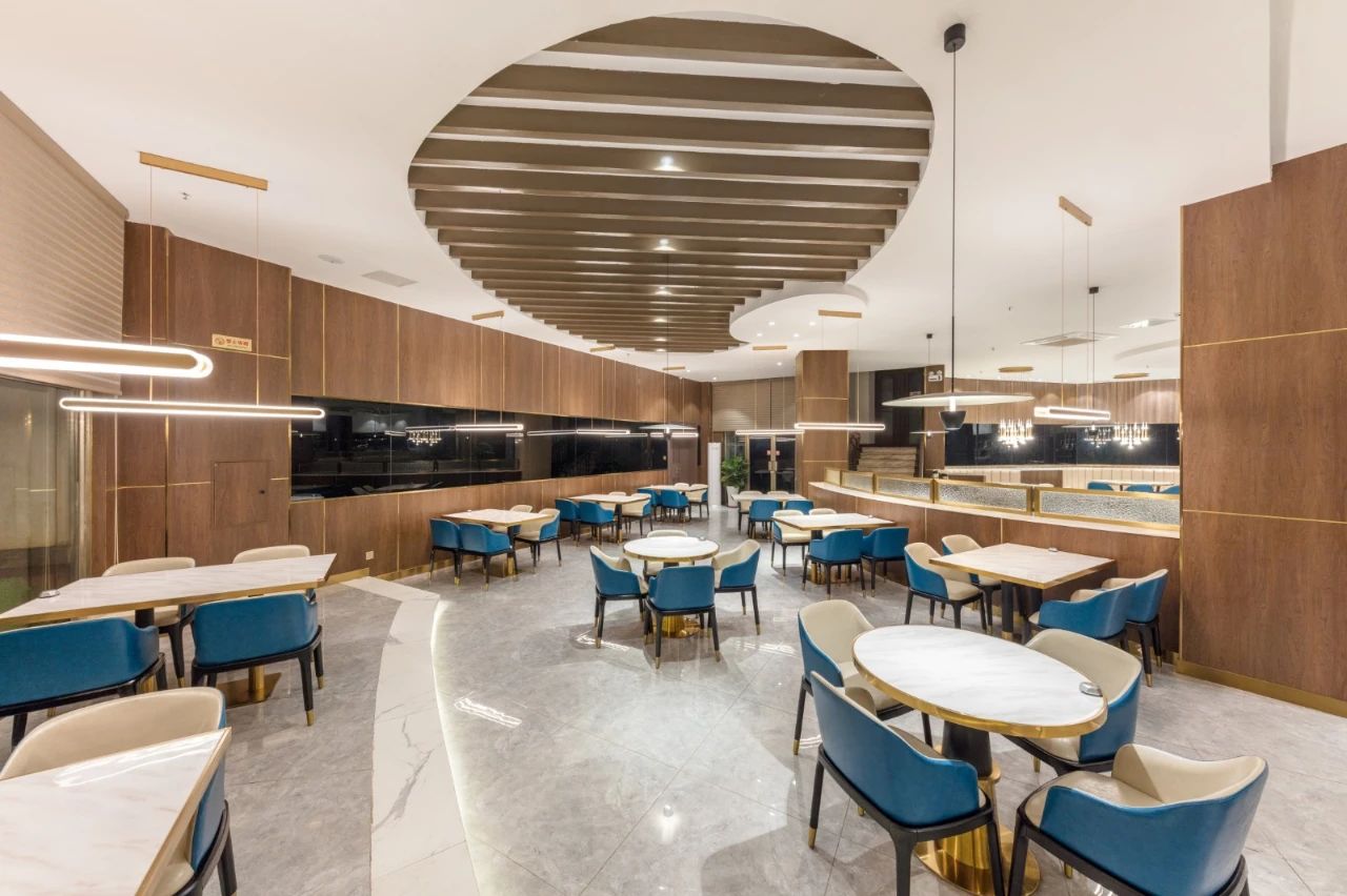 古镇小吃店装修设计,小城故事餐厅logo设计