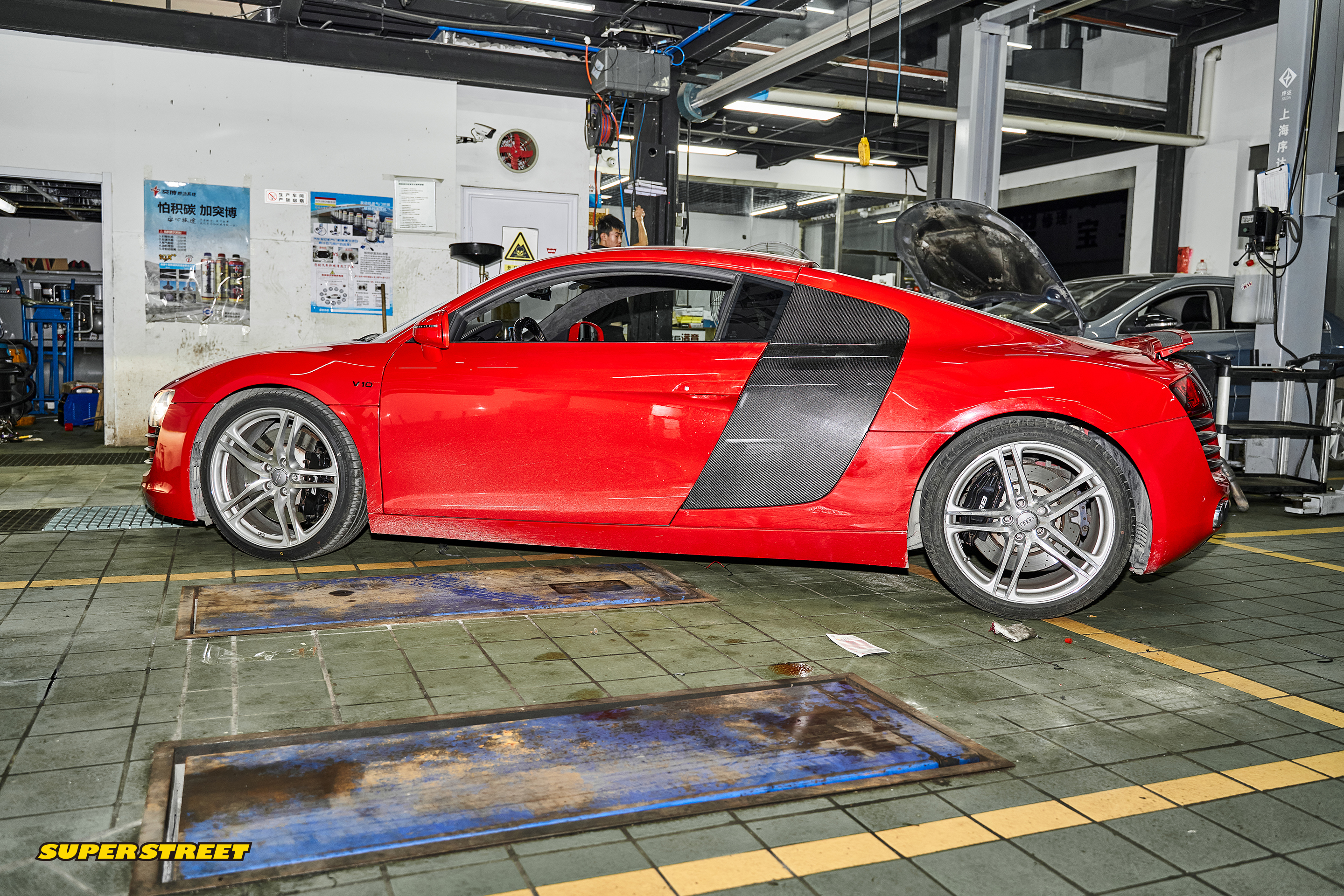 奥迪r8改装最佳效果,奥迪r8改全段排气声浪