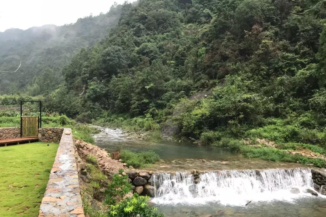 ins风轻奢民宿,ins风湖景民宿