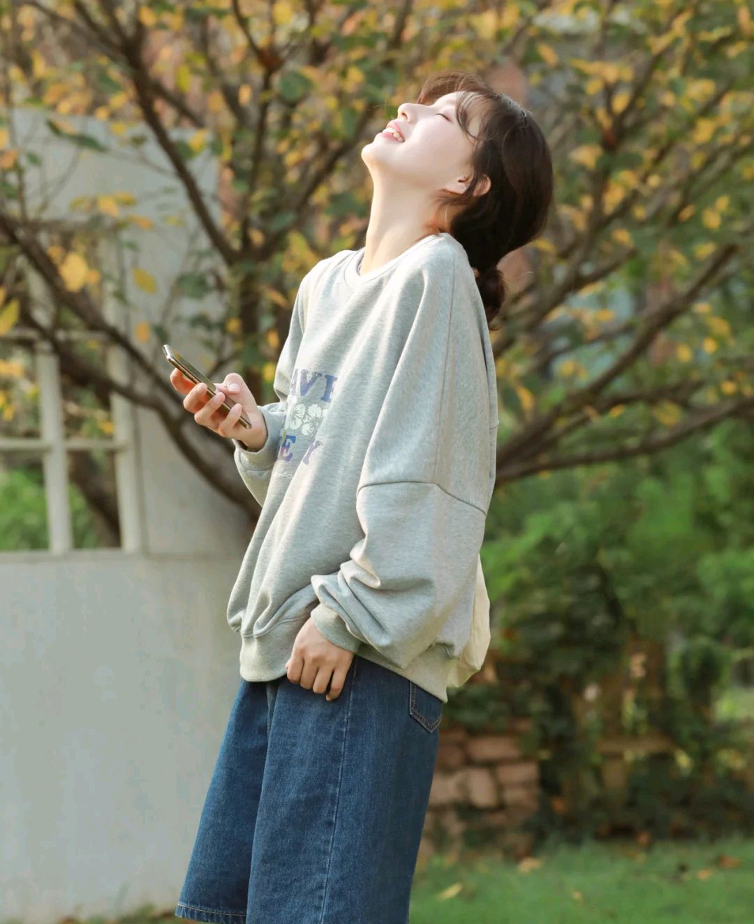 小个子女生的秋装怎么搭配才好看,时尚小个子女装秋装搭配