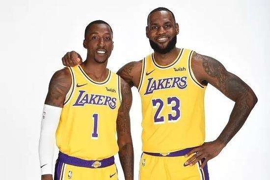 詹皇获湖人引援保证,詹皇加盟湖人