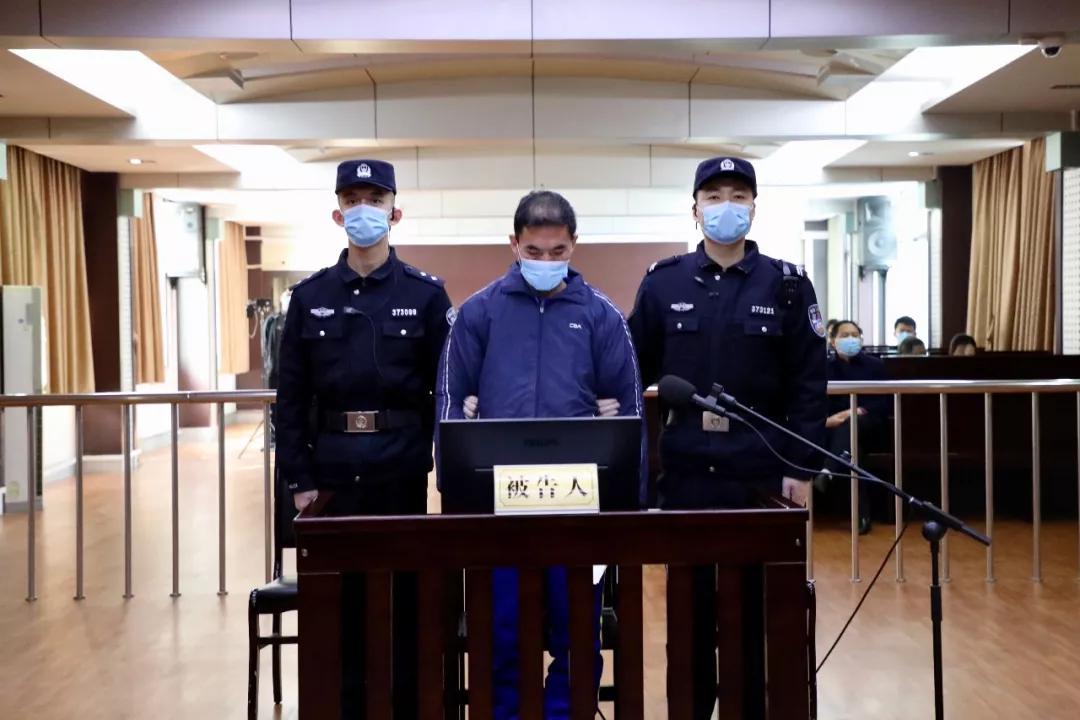 战疫忠诚警察,疫战中的警察