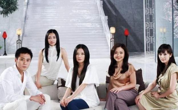 杨幂是不是又回到以前的样子了,杨幂其实大家都不容易互相理解吧