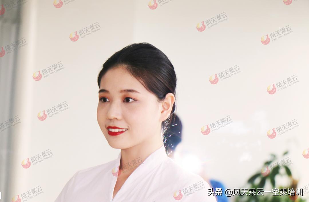 绌轰箻鐜板満闂瓟,绌轰箻闈㈣瘯闂瓟瑙嗛