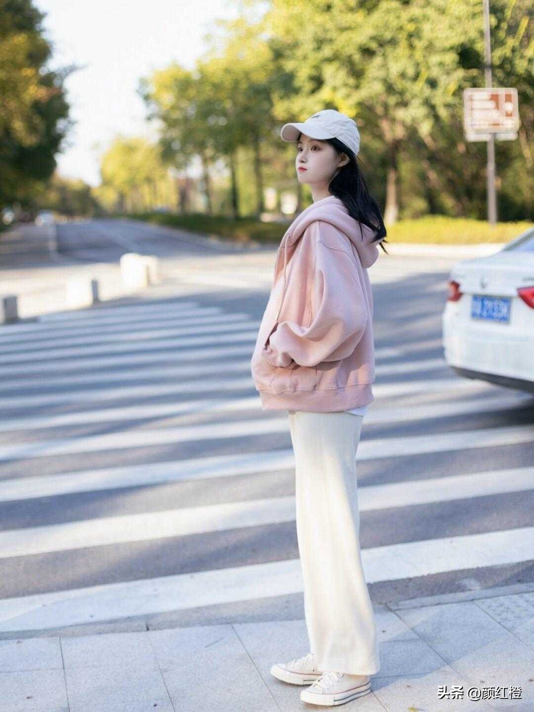 粉色的4种穿搭方法温柔又优雅,九大最时髦的穿搭配色