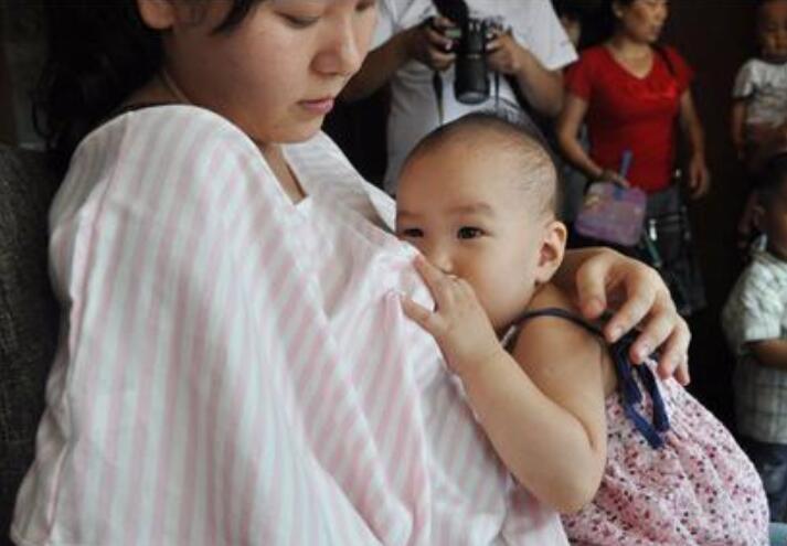 同样是宝宝为什么差距大,同是母乳宝宝为什么胖瘦不一样