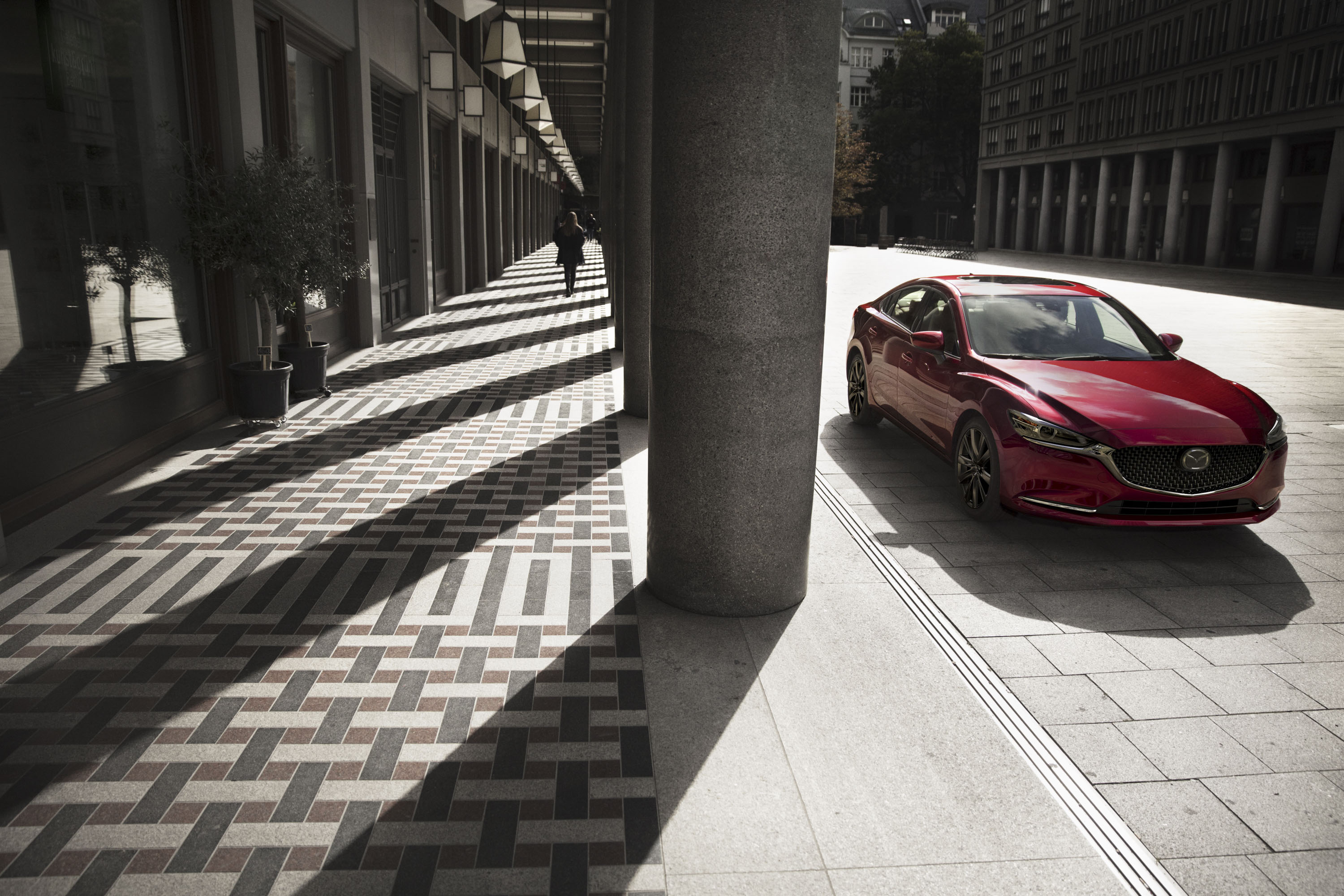 马自达和大众的底盘谁更稳,马自达的车为什么叫好不叫座