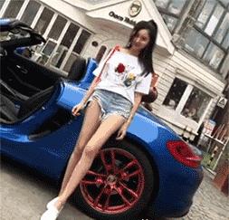 搞笑gif妹子的内心是崩溃的,搞笑gif妹子原来是个逗比