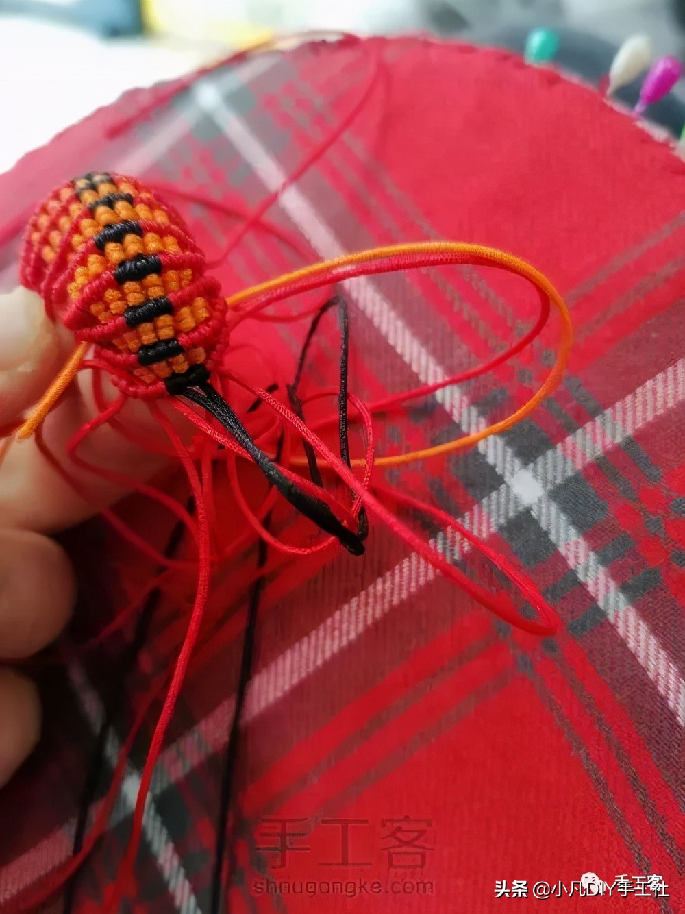 虾米编绳教程,编渔网绳开头慢动作教程