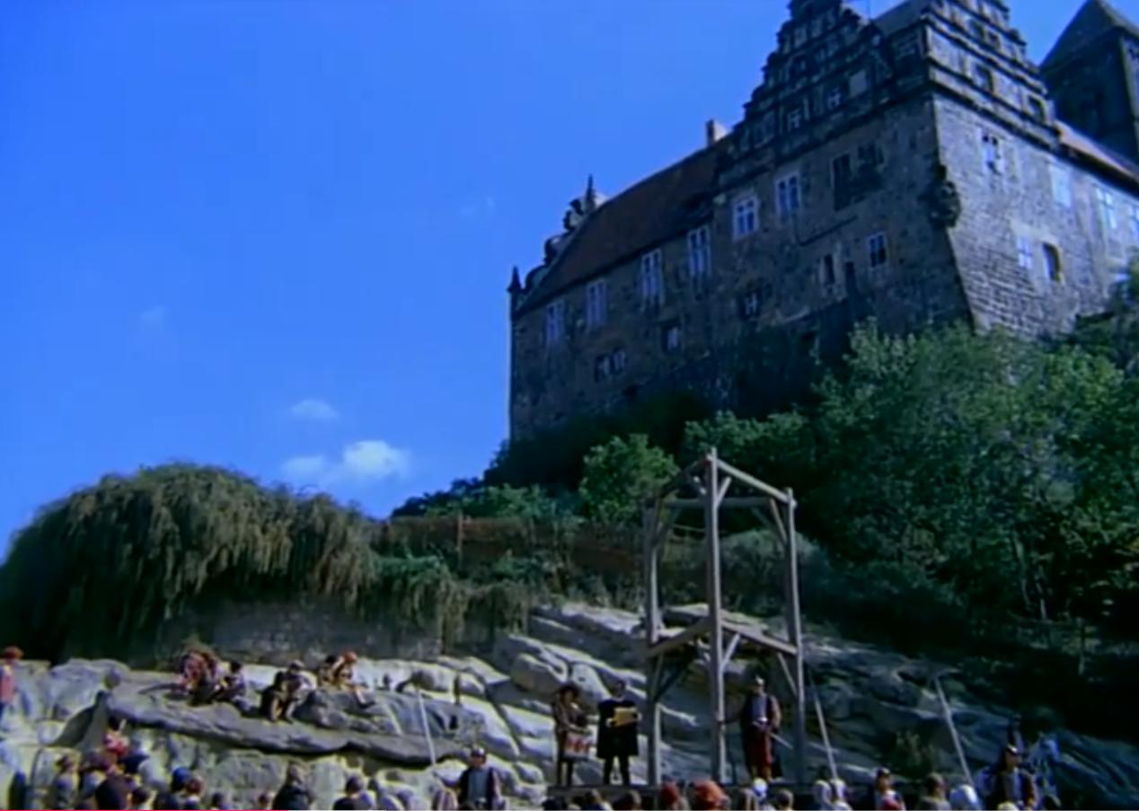 《勇敢的米哈依》后传《不朽的人》把米哈依之死归因于红颜祸水