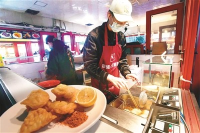 消费券力促服务业回暖,消费券是怎样激发经济增长动能