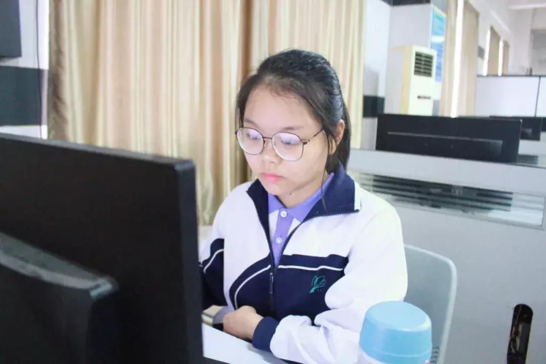 深德技工学校广东省深圳市,顺德职业技术学院