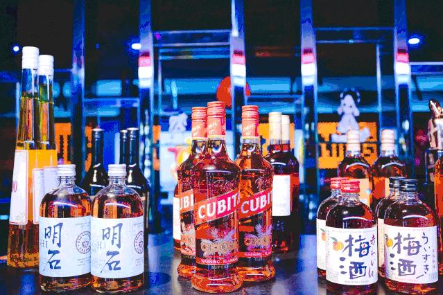 今晚约？世界冠军在广艺对面开HIPPOP酒吧！超SWAG