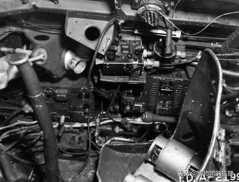 零式的无线电话是废物？导致日军几次惨败，最后一年却发现很好用