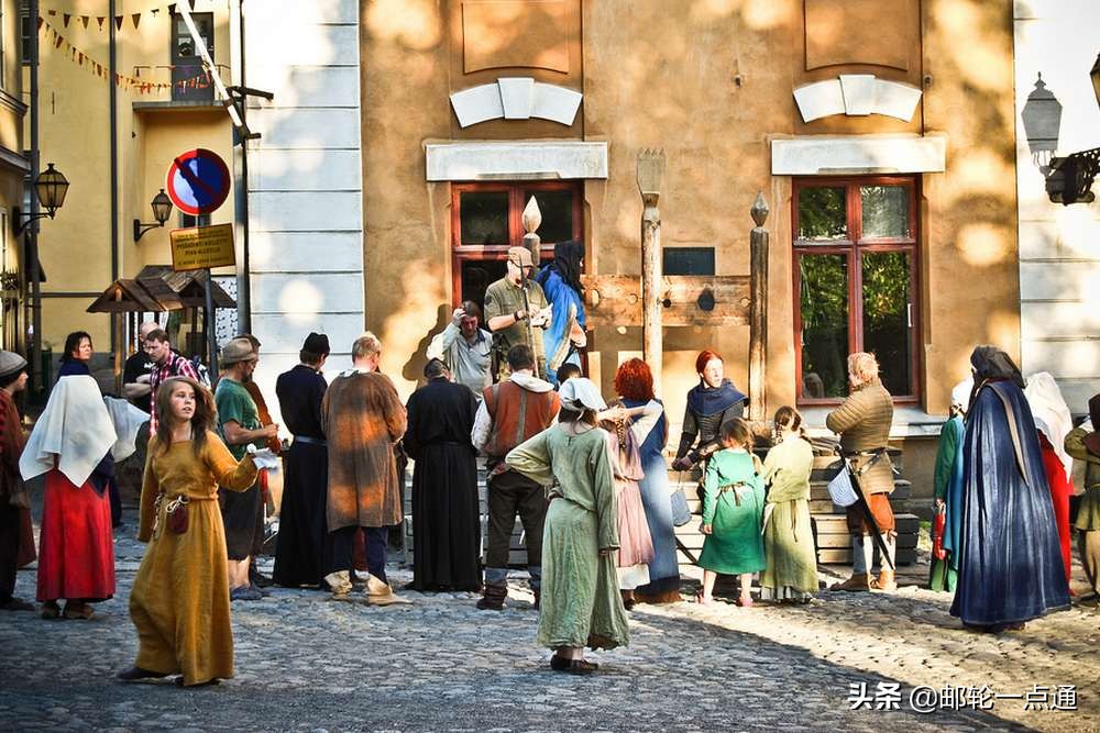 听说邮轮和庆祝日更配哦