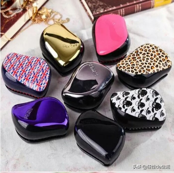 烫卷发成了金毛狮王怎么办,染烫的头发发质可以修复吗