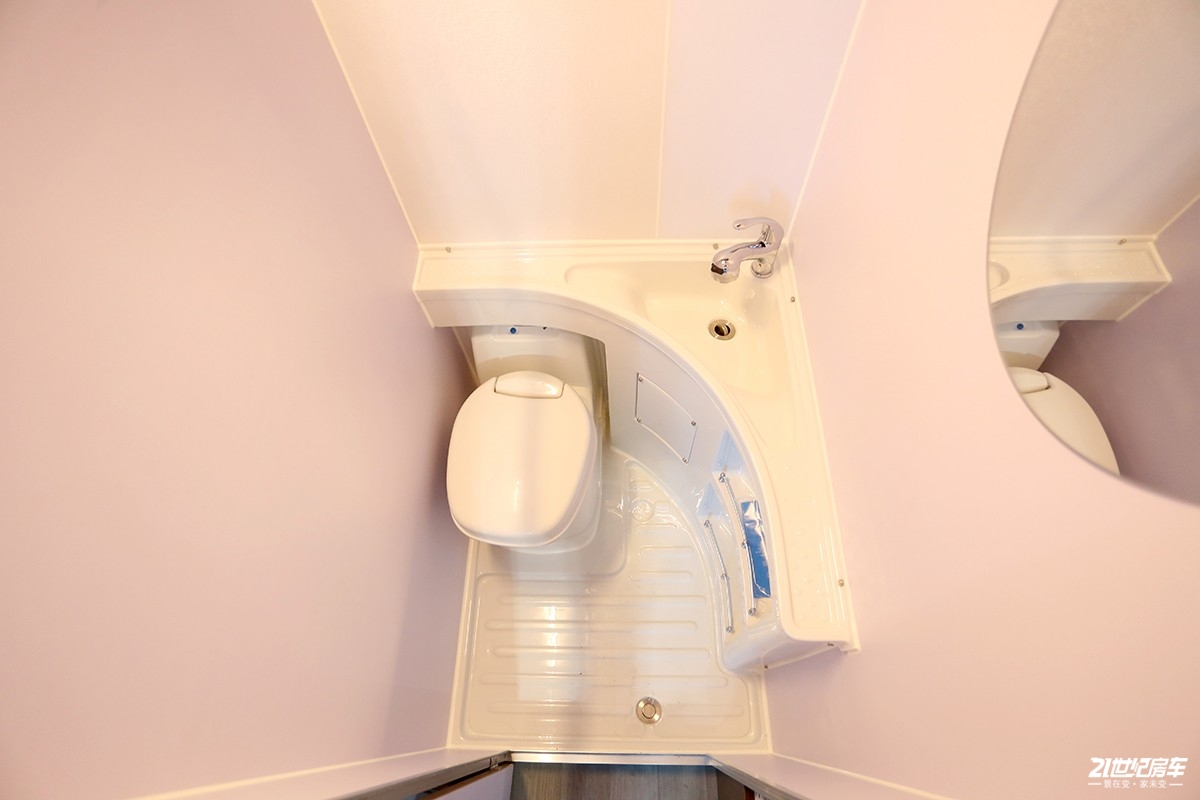 上汽跃进h300轻卡房车详解,上汽跃进h300和h500的区别