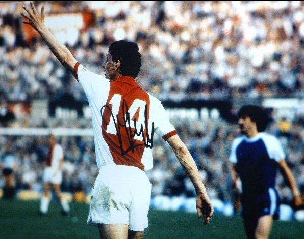 天下足球皇马巴萨交锋历史,世界十大球队皇马