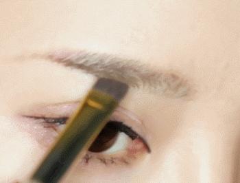 眼妆怎么画眉毛不显精致,眼妆初学者画眉教程