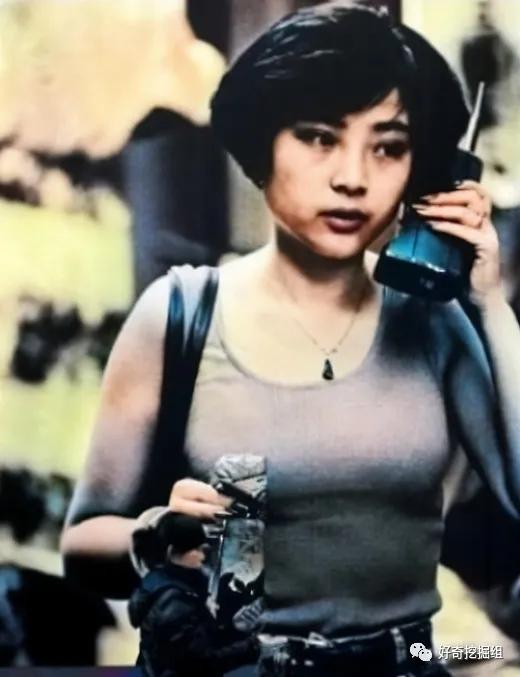 90年代的富豪打扮,90年代大款形象