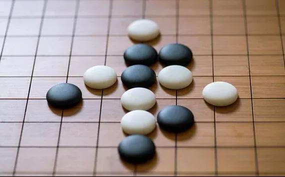 向往的生活胡先煦玩围棋,胡先煦私下玩围棋