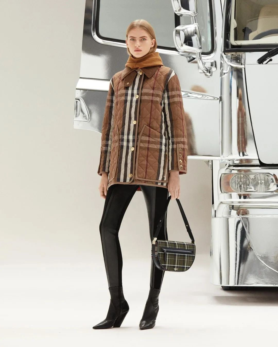 羽绒服种草清单图片大全,冬天的c位50件羽绒服种草清单来了