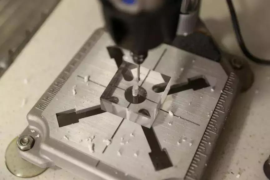 怎么揭掉iphone的钢化膜,iphone钢化膜贴膜神器测评