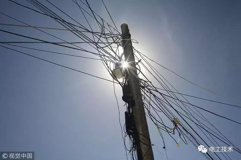 电工无证上岗触电死亡能赔多少钱,电工无证作业触电身亡如何理赔