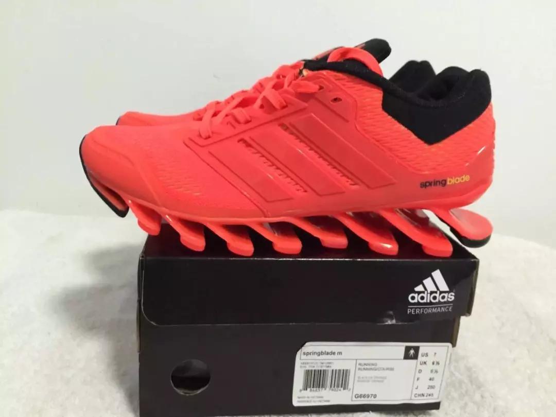 百元黑科技「运动鞋」，让我的Nike，adidas都失宠了