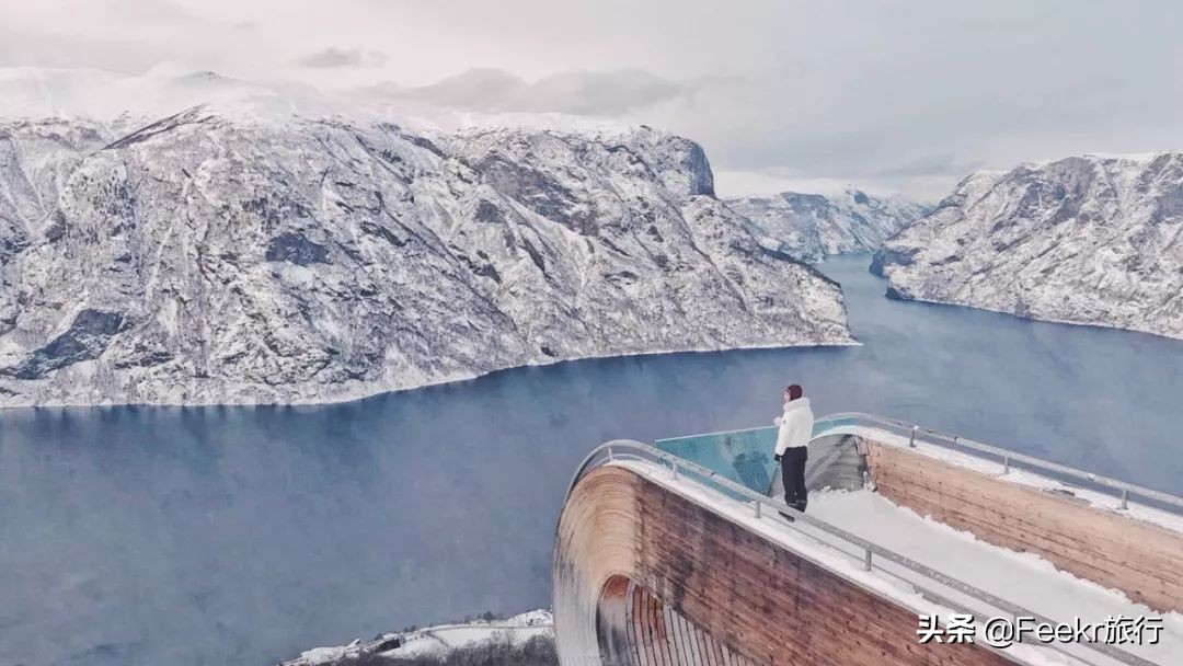 王珞丹35岁庆生照,王珞丹的生日是几月几号