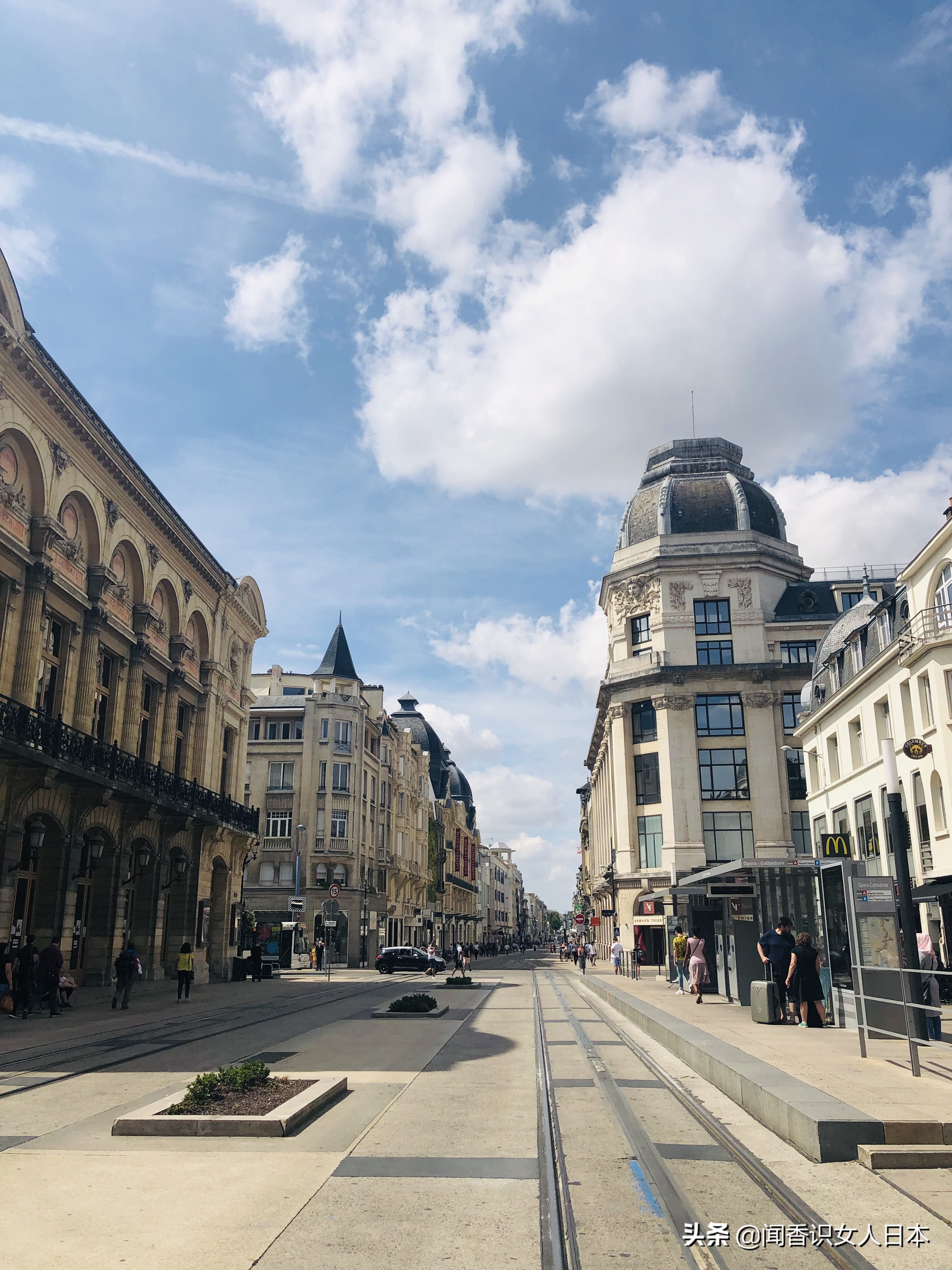 巴黎圣母院大教堂,巴黎圣母院和兰斯大教堂