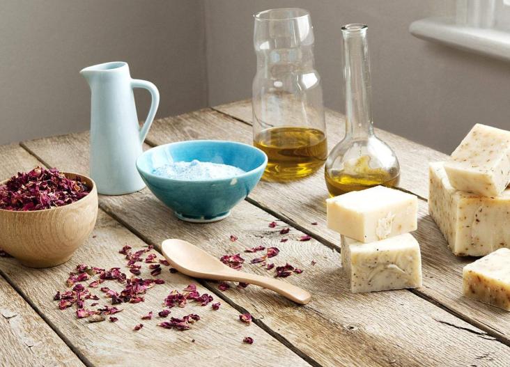 用手工皂洗脸的好处及危害,长期用手工皂的感受