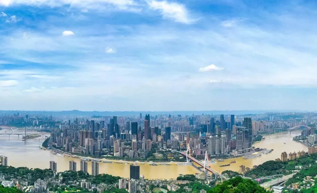 重庆与广州gdp对比,重庆gdp赶超广州