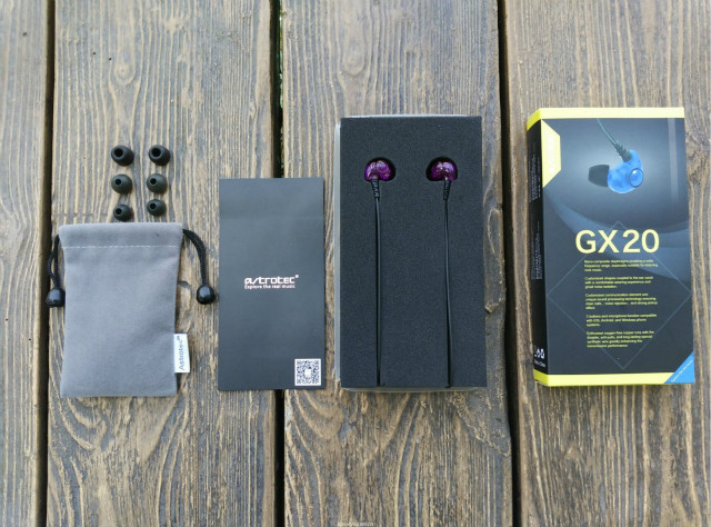 国产百元头戴式耳机推荐,国产耳机爆款