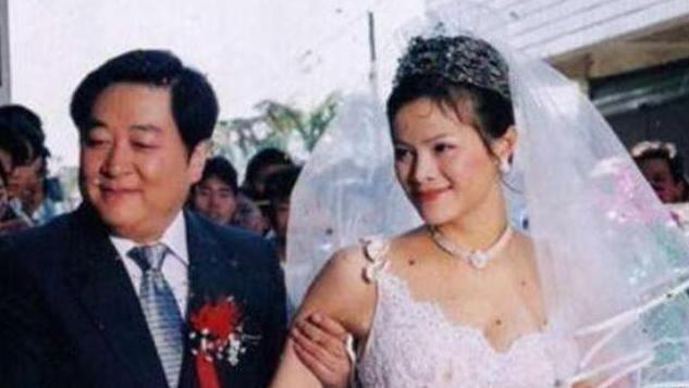 比王宝强还惨！前央视主持刘斌，三婚娶马蓉闺蜜却遭出轨掏空家产