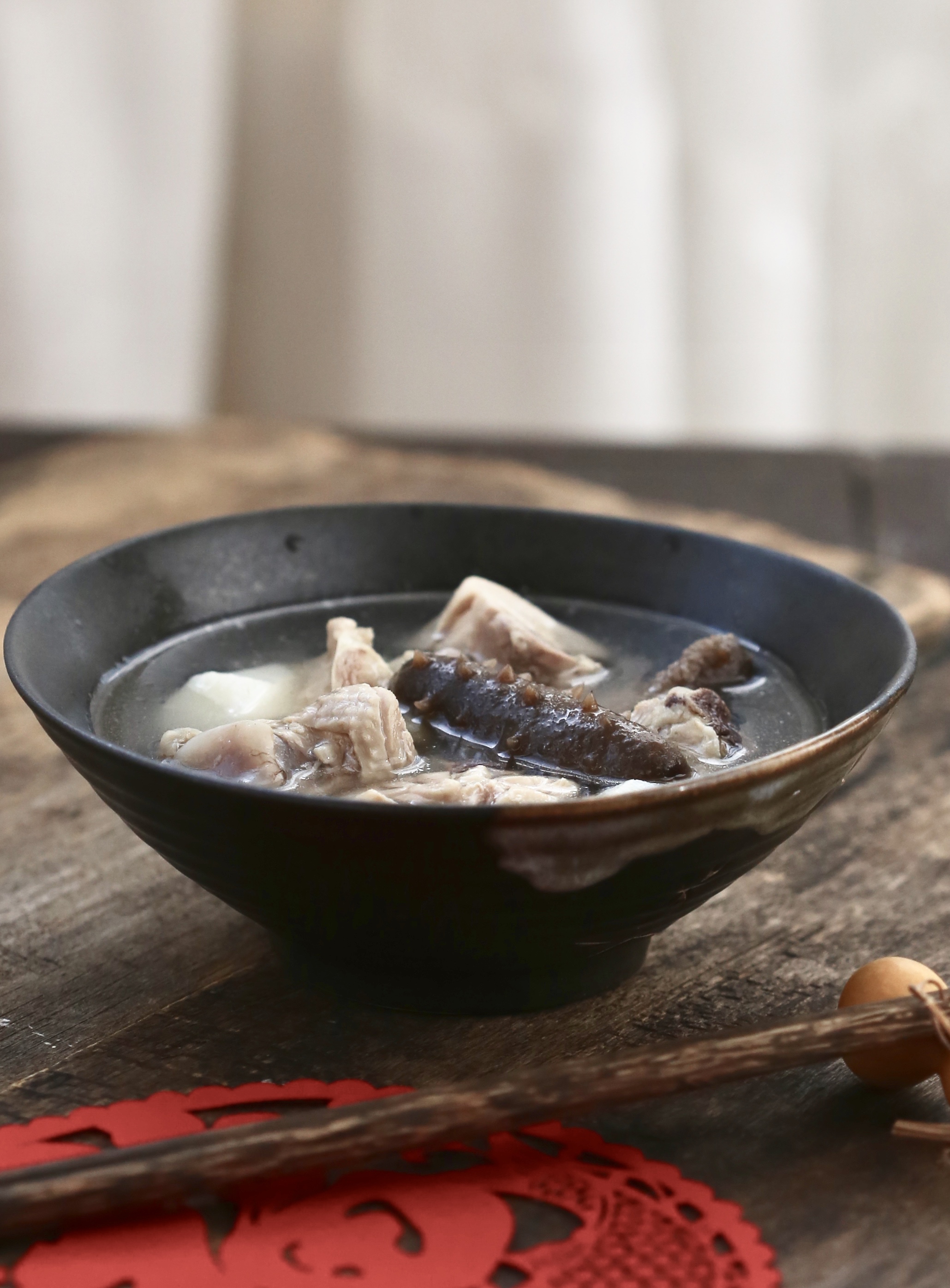 海参的正确泡发方法和做法,海参怎么才能不难吃