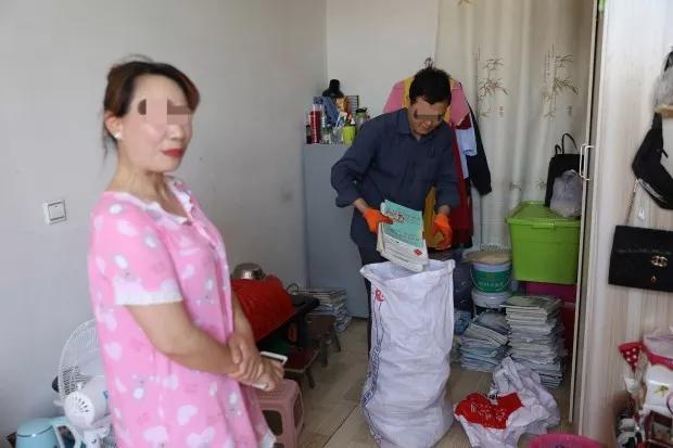 这里有年入200万的陪读和日入3万的代购？千万包裹真实还原“亚洲最大高考工厂”