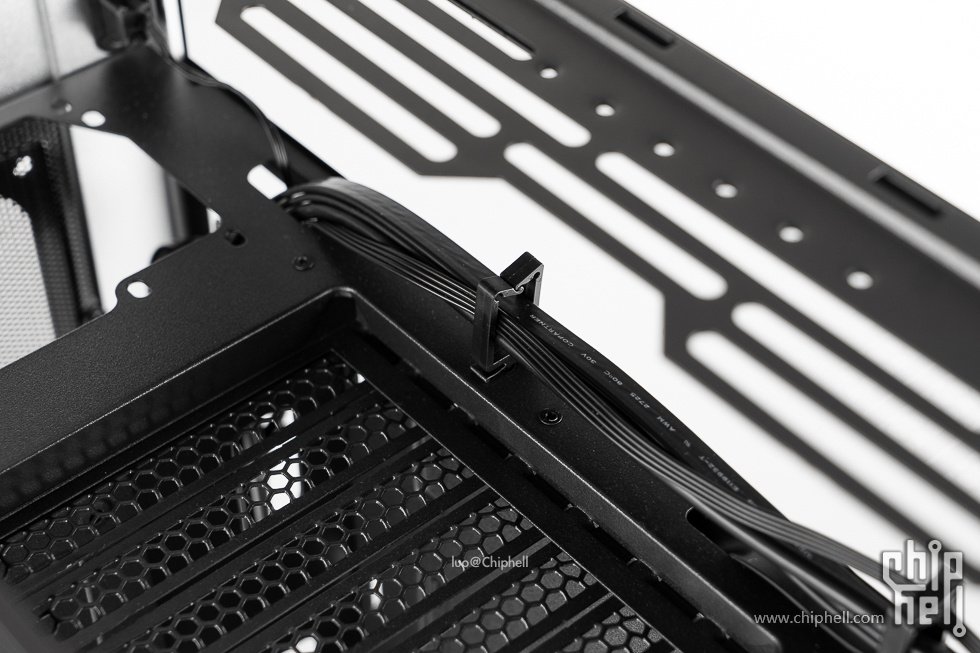 银欣altag1m机箱温度,银欣h1垂直风道机箱