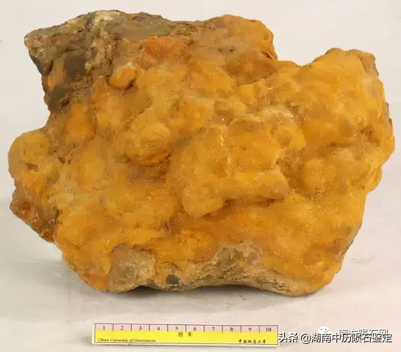 月球陨石与地球矿石的区别,月球陨石和矿石有什么区别