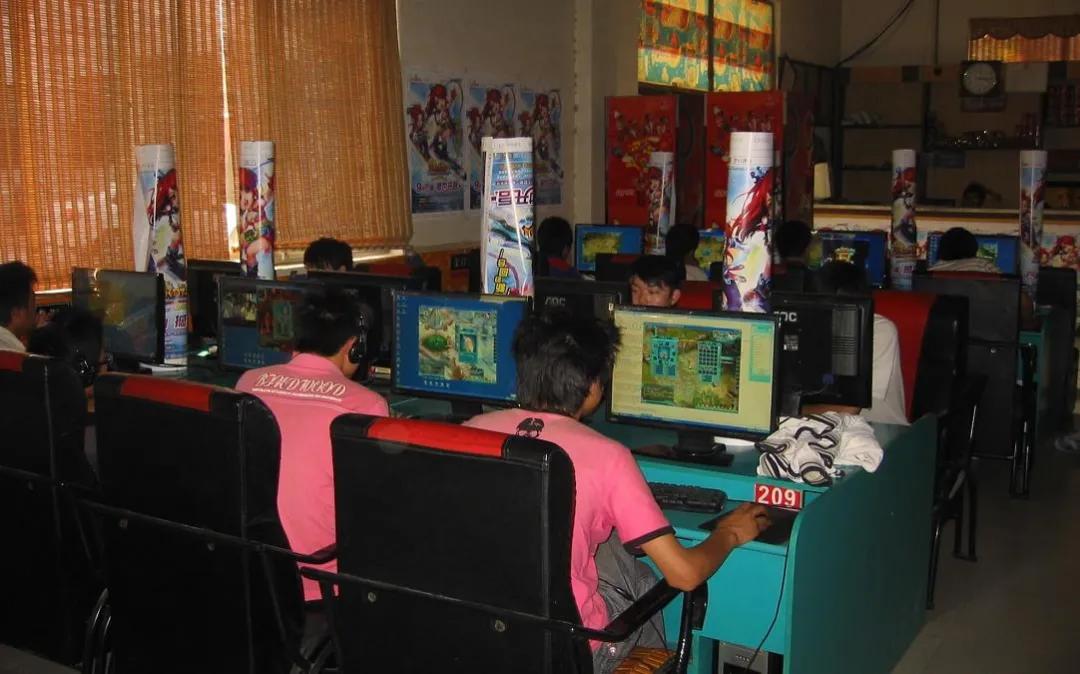 开了20年网吧,现在的网吧跟以前不一样了